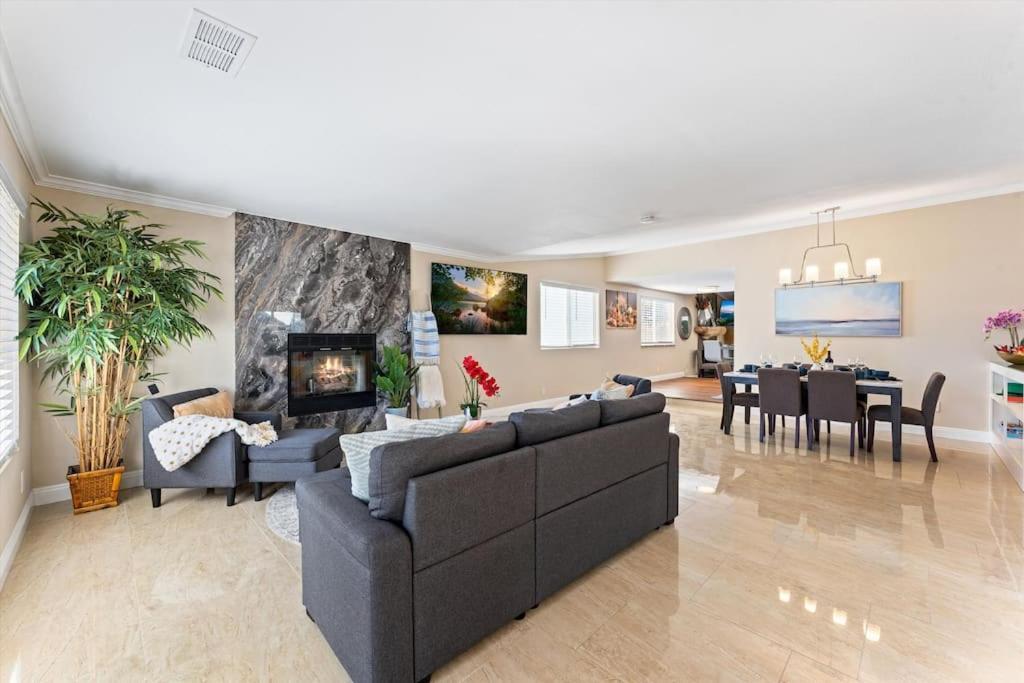 Seabreeze-Modern Home W Outdoor Living&Near Beach Huntington Beach Eksteriør billede